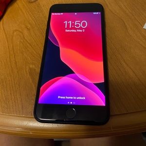 Boost Mobile iPhone 7 Plus 32 GB